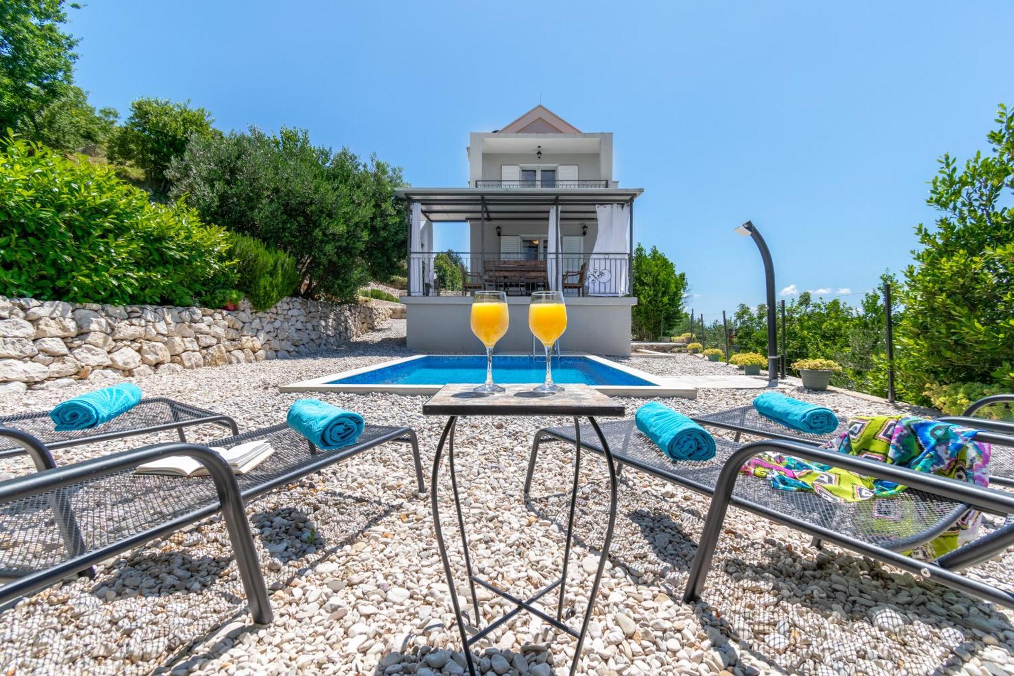 פודגורה Villa With Sea View מראה חיצוני תמונה