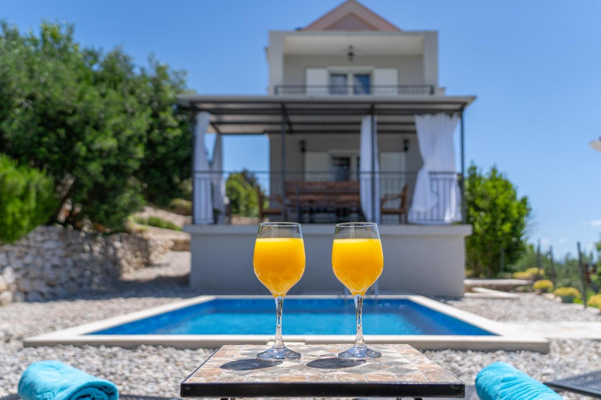 פודגורה Villa With Sea View מראה חיצוני תמונה