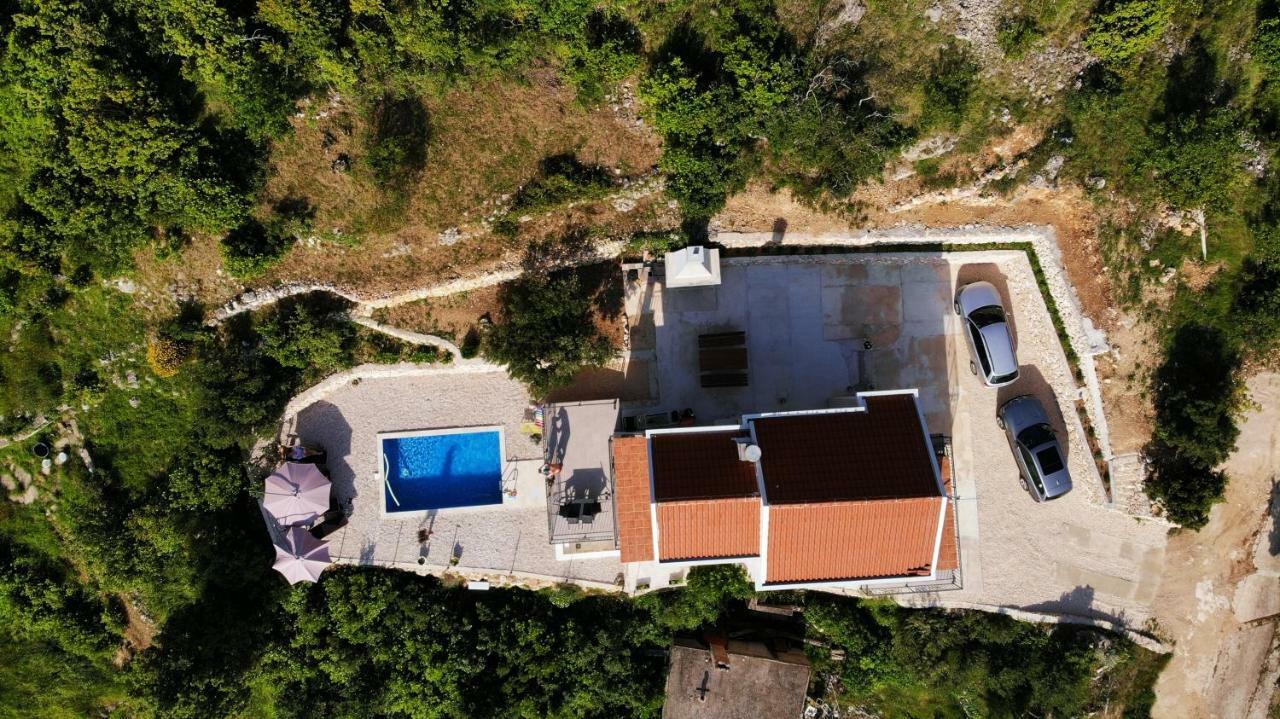 פודגורה Villa With Sea View מראה חיצוני תמונה